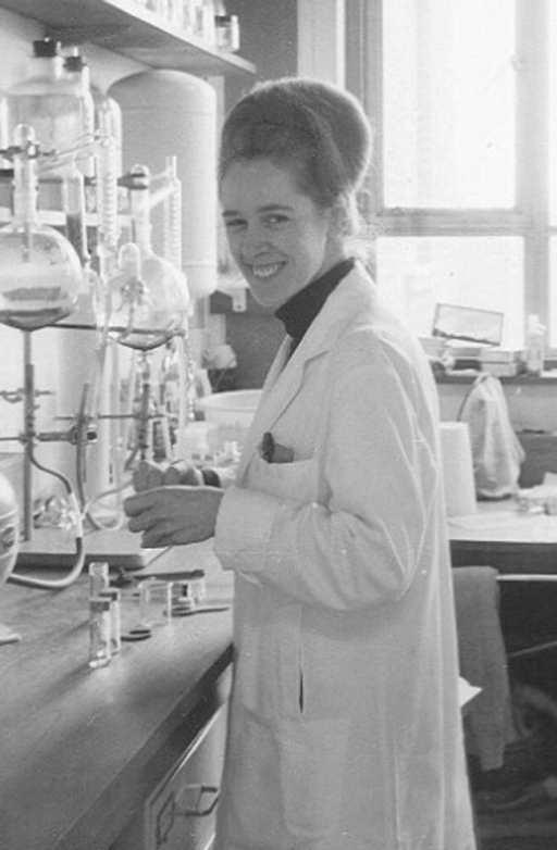 Jean Purdy in the laboratory Jean Purdy in the laboratory