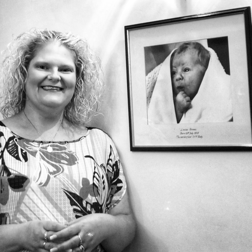 Louise Brown celebrates her 40th birthday at Bourn Hall Louise Brown celebrates her 40th birthday at Bourn Hall