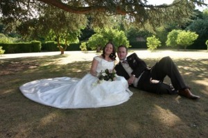 Claire and Si getting married