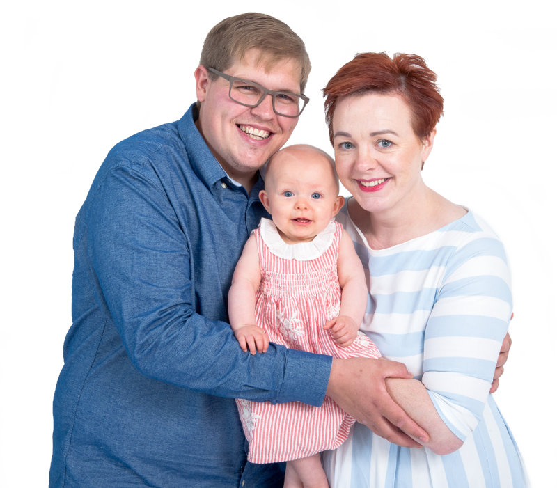 Amanda and Ross with baby Meredith