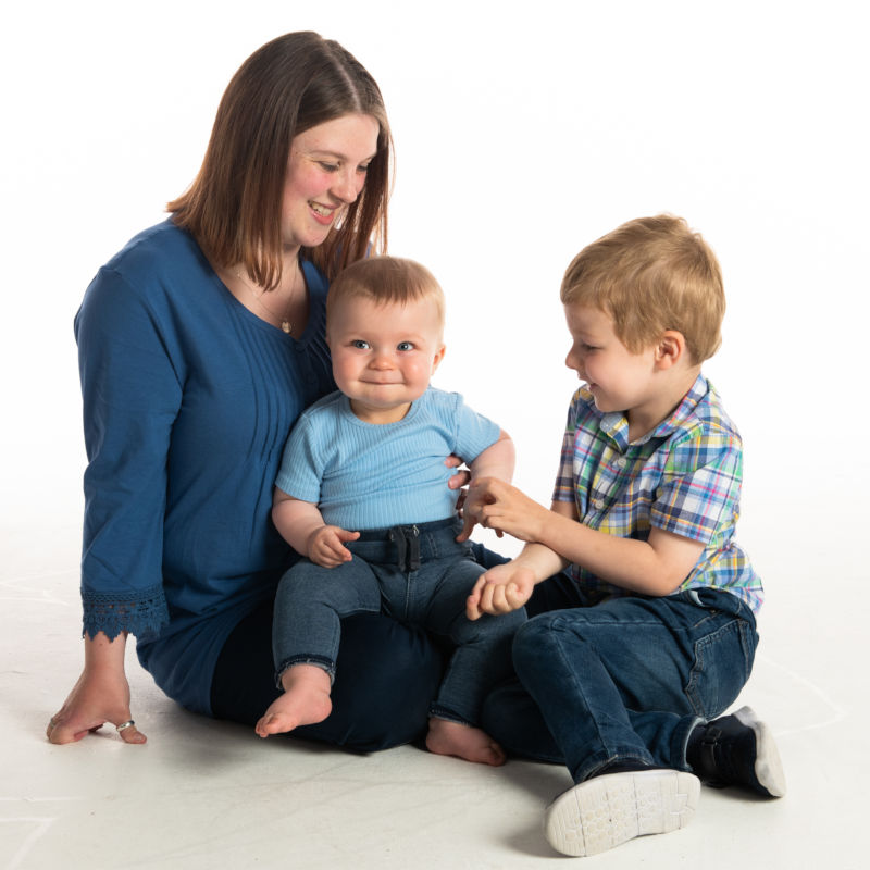 Shelley with Vinny and Rowan (web 2)