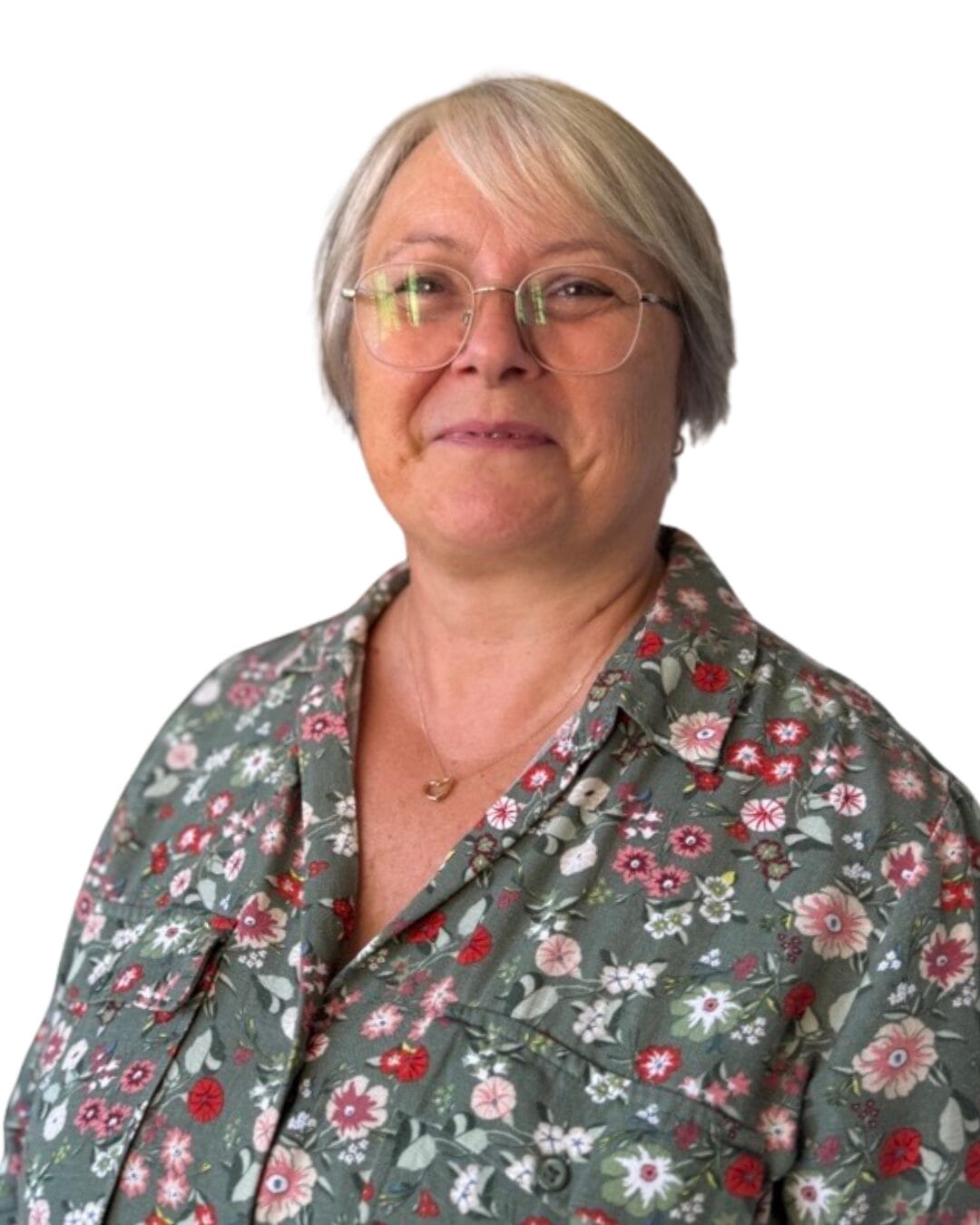 Headshots (32) Patient Services Advisor Tracy Barrett.